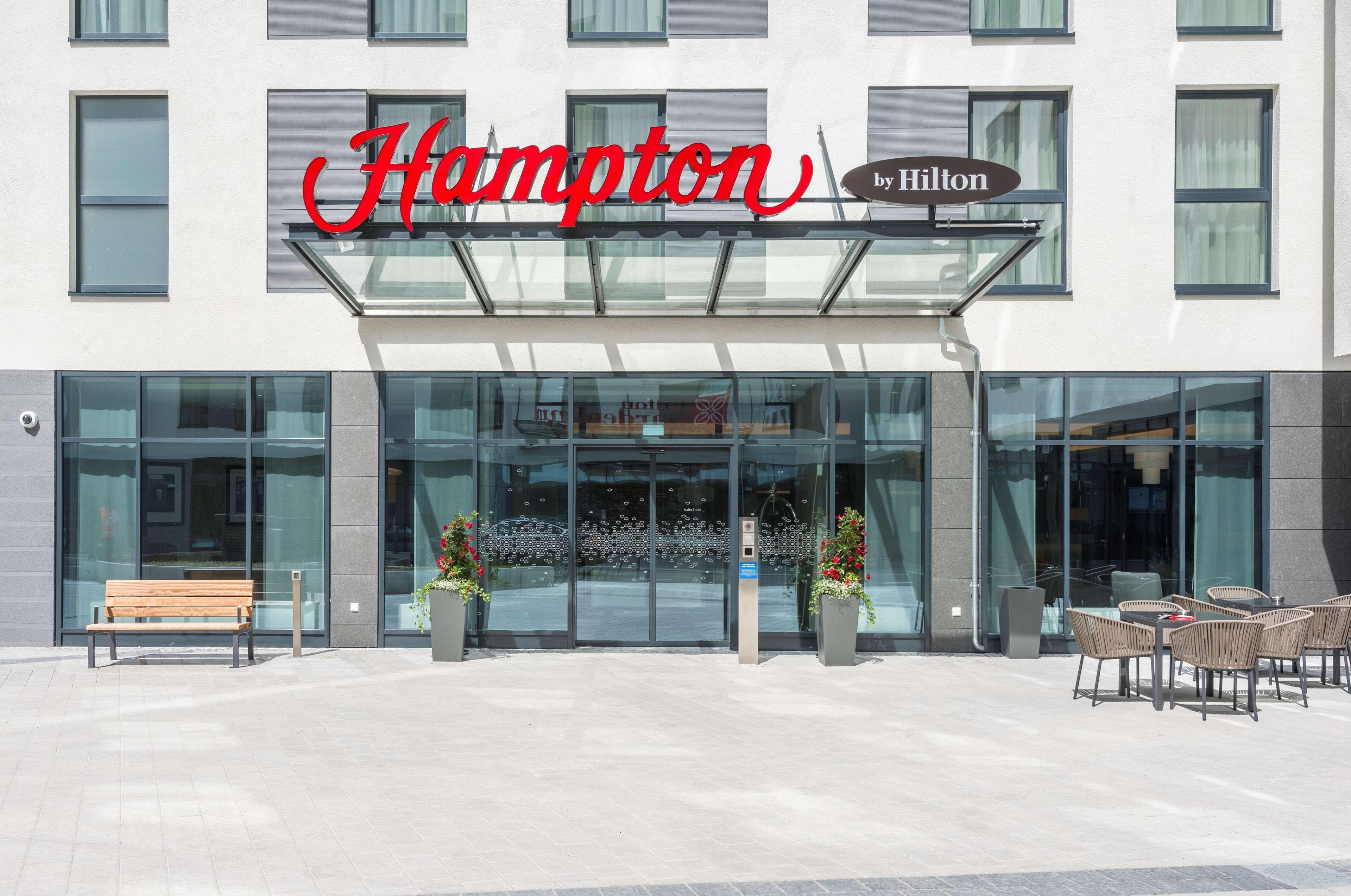 Hampton By Hilton Munich City West Exterior photo